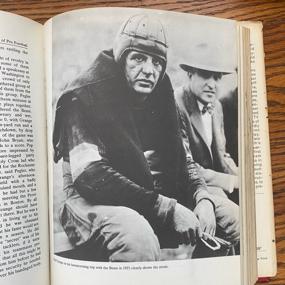 History of Pro Football by Robert Smith - Picture 7 of 9